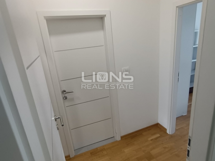 Rijeka centar, 2 stana za investiciju, 112 m2