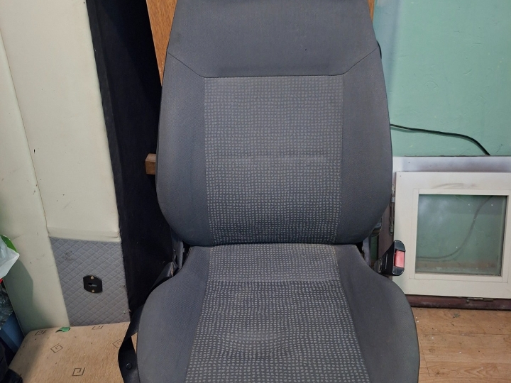 Opel Corsa, sjedala dr. dijelovi