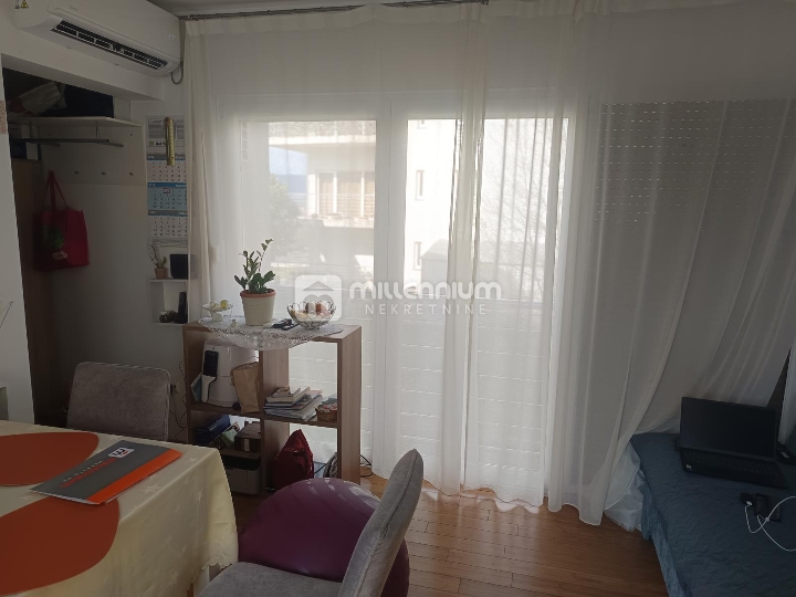 Marčelji, 34.91m2, 1S+DB s okućnicom i parkingom