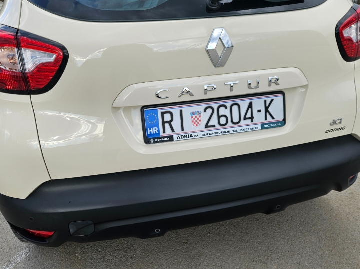 Renault Captur, 2016. god. reg. do 2./2027.! Hitno!