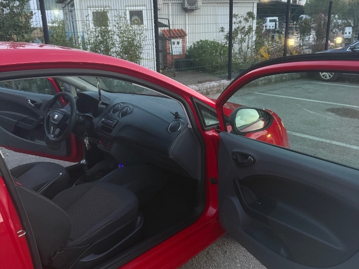 Seat Ibiza, 2009. god.