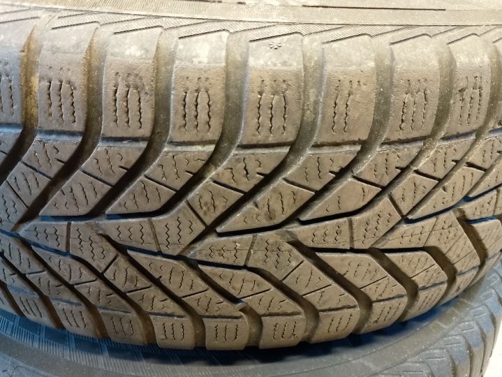 Suzuki Vitara zimske gume