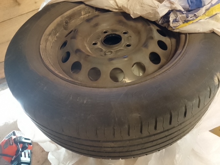 Suzuki Vitara 1.4 hybrid kotači