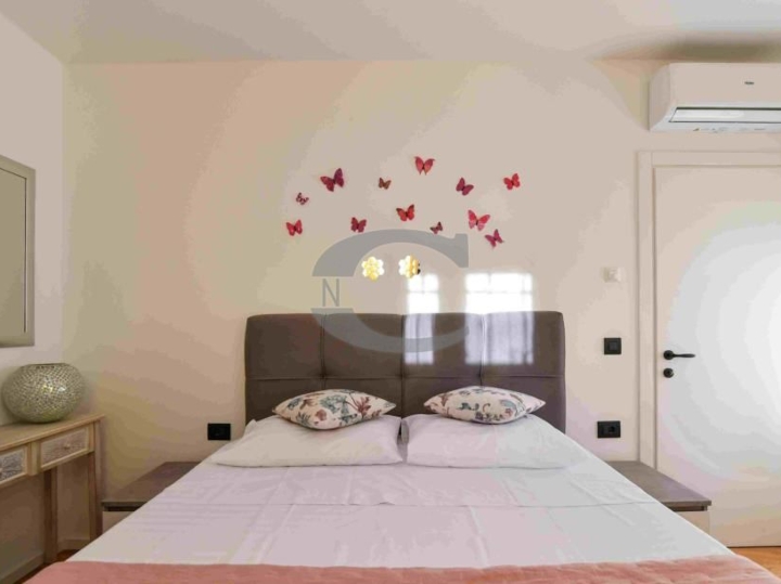 Stan u villi, Opatija, 2Skl., 53 m2