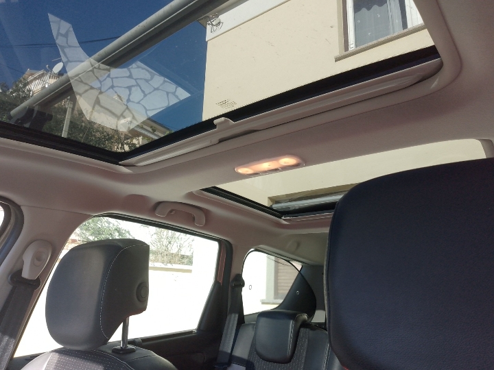 Renault Grand Scenic 1.5dCi, reg. 10.2026, servisna