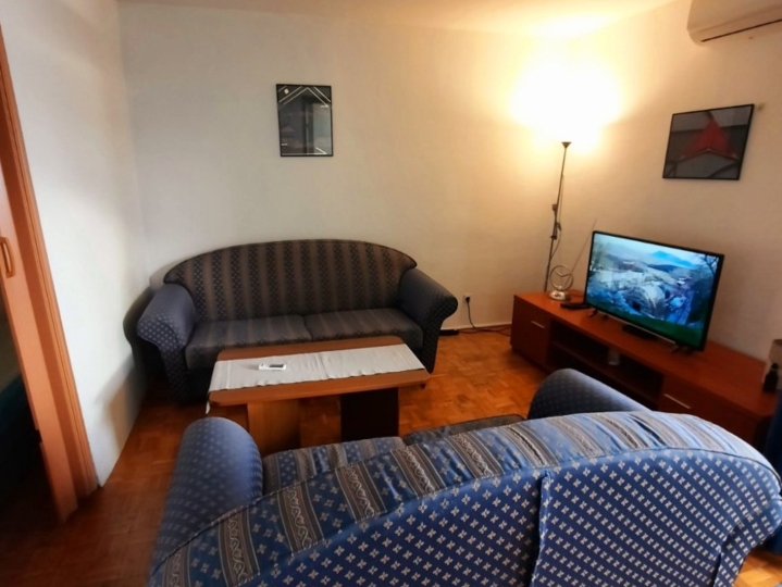 Prodajem stan na Donjoj Vežici