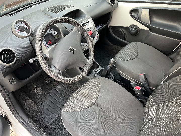 Peugeot 107, 1.0, 50 kW, HR auto