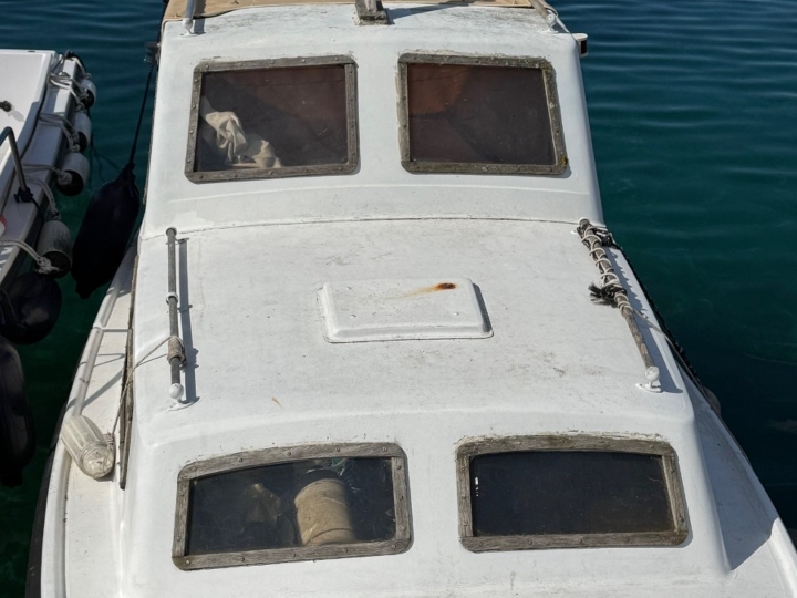 Gradac  plovilo , prodajem hitno!