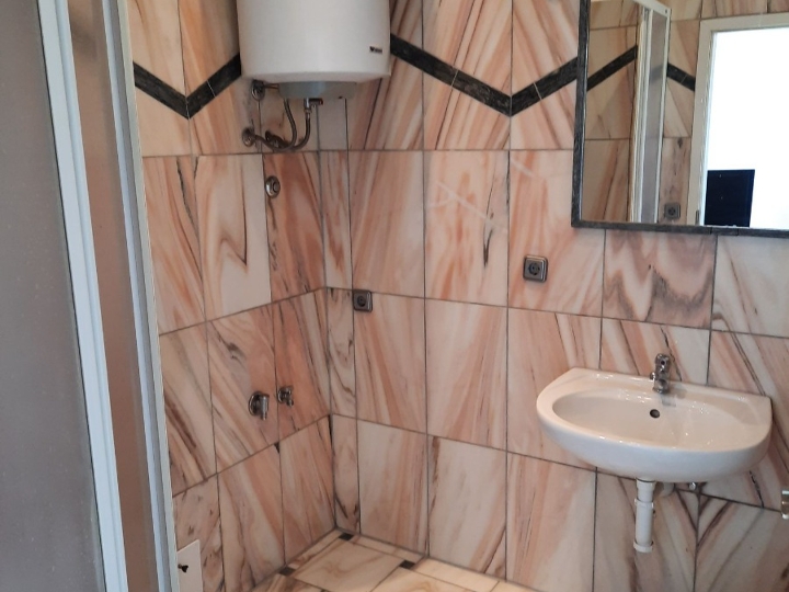 Iznajmljujem namješten stan 45 m²