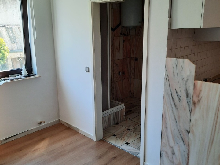 Iznajmljujem namješten stan 45 m²