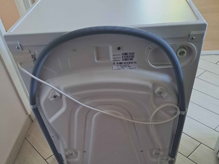 Perilica rublja Whirlpool, nova