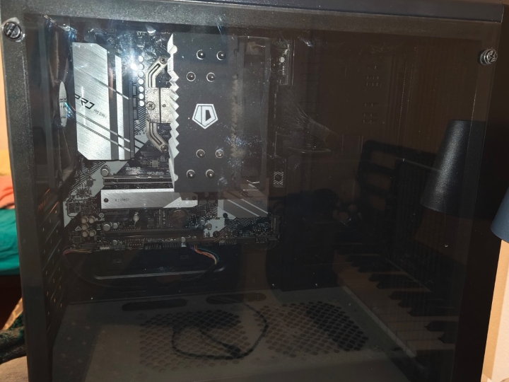 Kompletno računalo + monitor 144hz