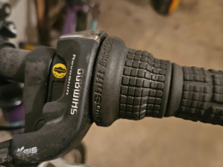 X-Fact 24 Mission Girl bicikl