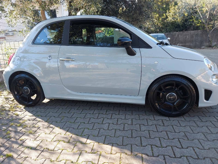 Abarth 595
