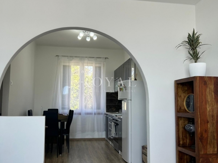 Kozala stan (1S+DB) - najam 550 €