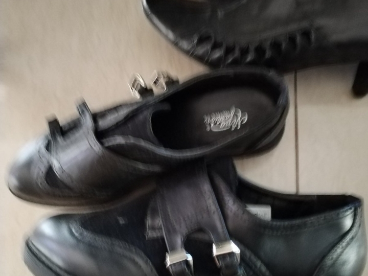 Polučizmice i cipele