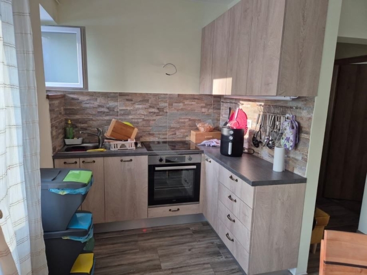 Vrbovsko, Moravice, 2Skl. stan, 60 m2