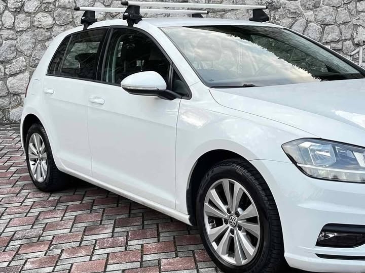 VW Golf 7 1,0 TSI Trendline