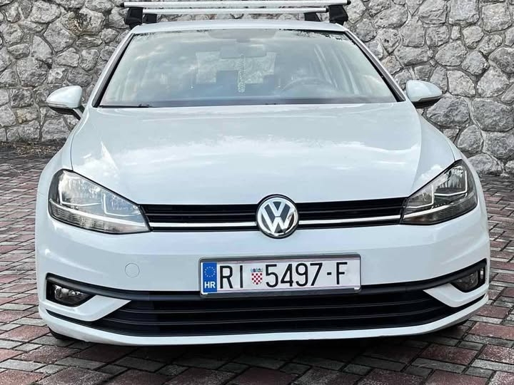 VW Golf 7 1,0 TSI Trendline