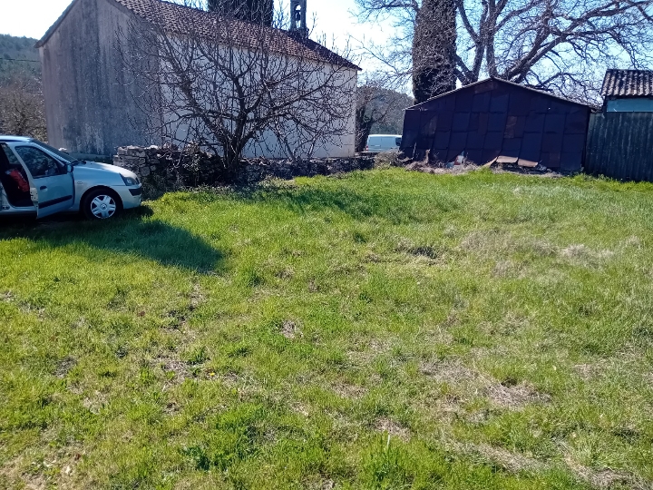 Zemljište u Sv. Ivanu, Oprtalj