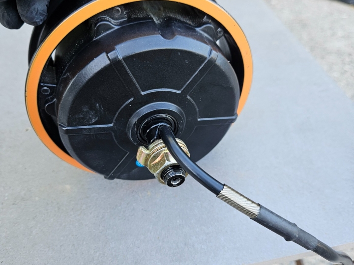 Kukirin kotač zadnji novo