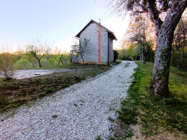 Građevinsko zemljište 625 m²