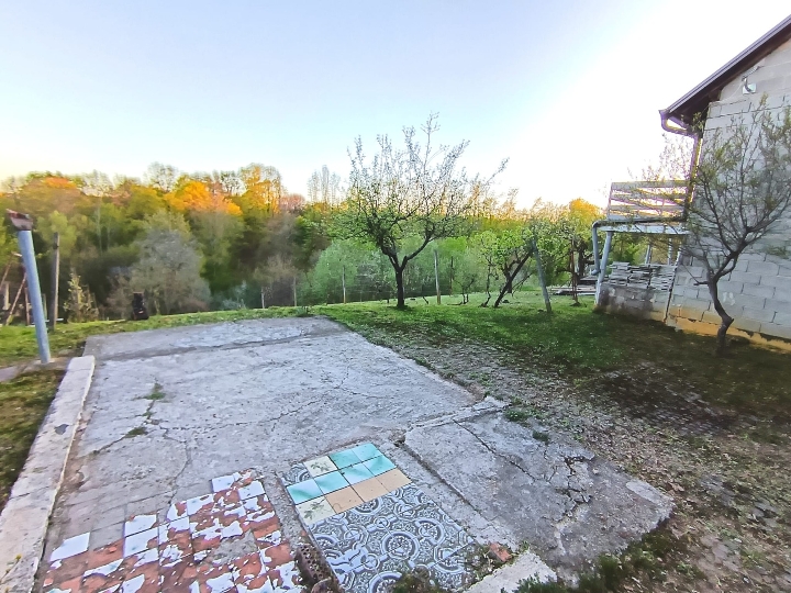 Građevinsko zemljište 625 m²