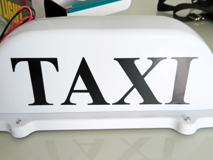 Taxi oznaka