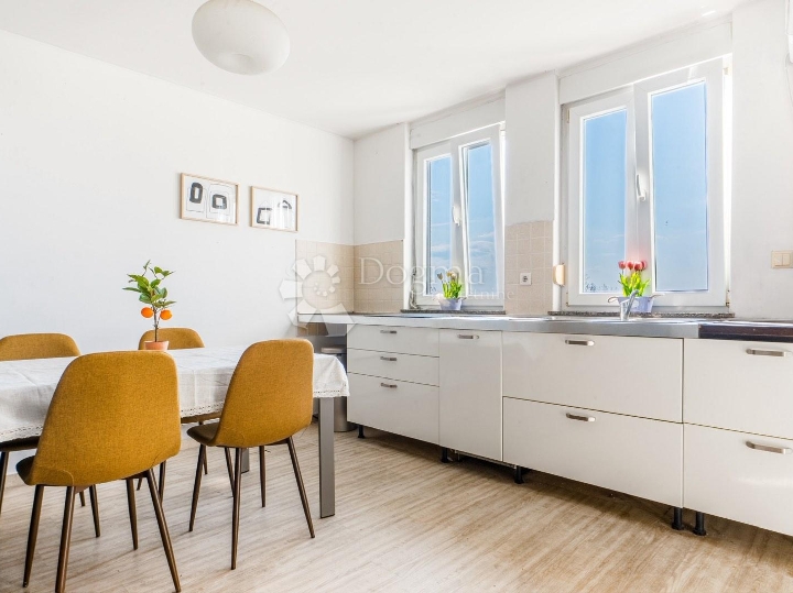 Najbolji stan na Viškovu