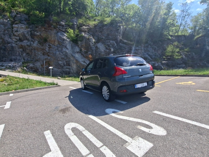 Peugeot 3008, 1.6 HDI