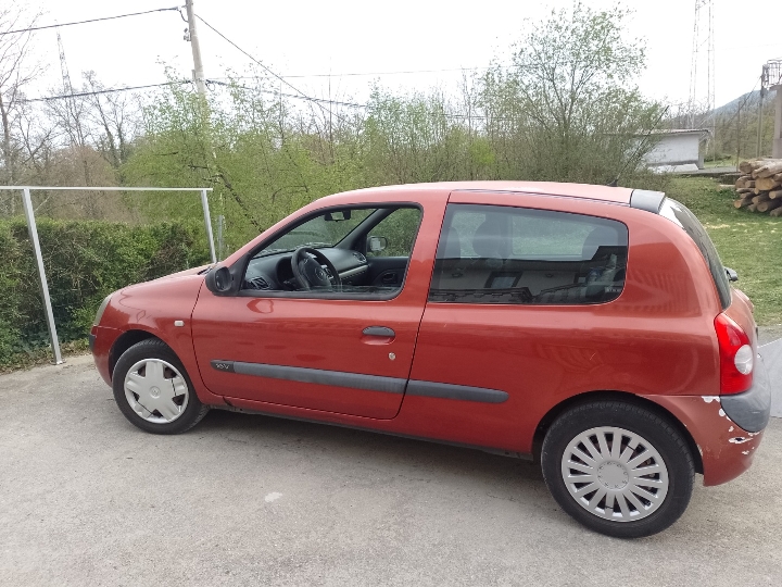 Renault clio