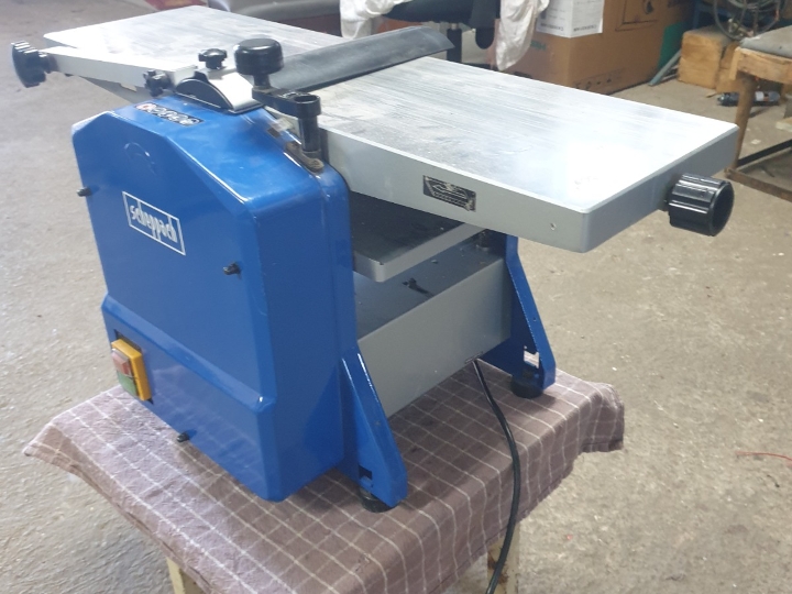 Hobi hoblerica debeljača