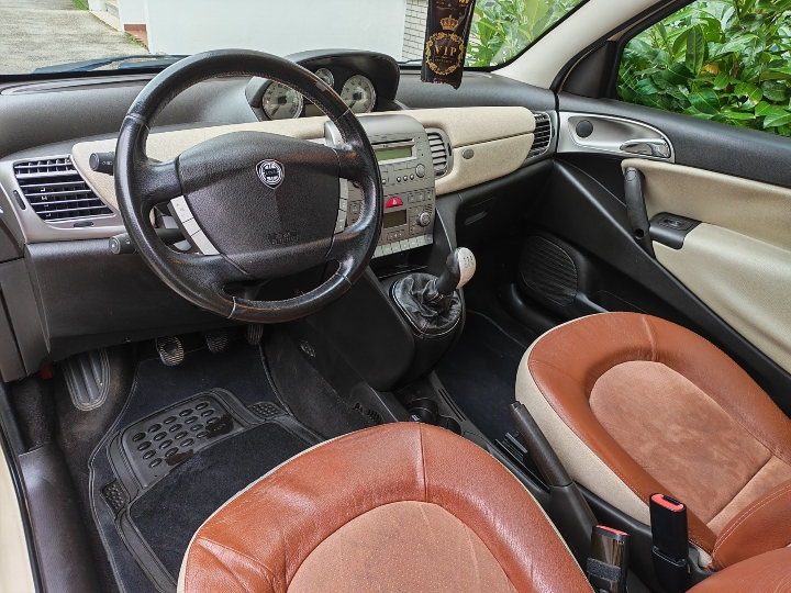 Lancia Ypsilon 1.3 multijet 90