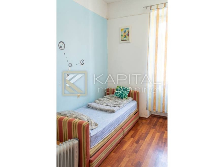 Kozala, stan s okućnicom