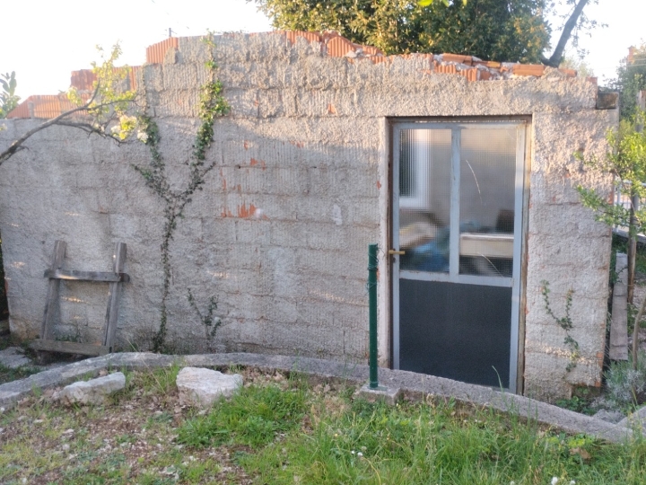 Priprema krovišta 4x5m pom. kućica