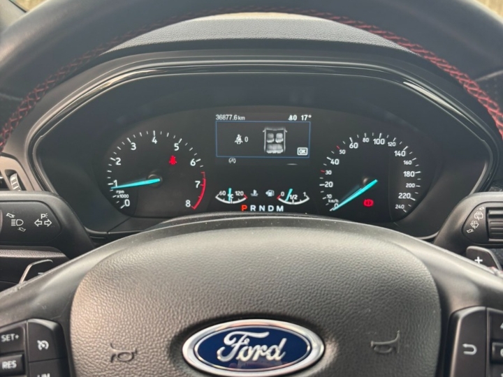 Ford Focus 1.0 EcoBoost ST line