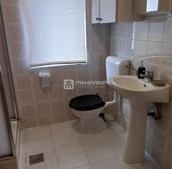 Otok Krk, Krk, 34.80m2, 1S+DB s balkonom i parkingom