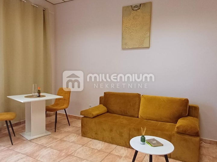 Rijeka, Centar, 40 m2, jednosobni stan