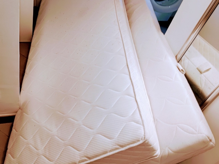 Dva jednostruka madraca - sniženo