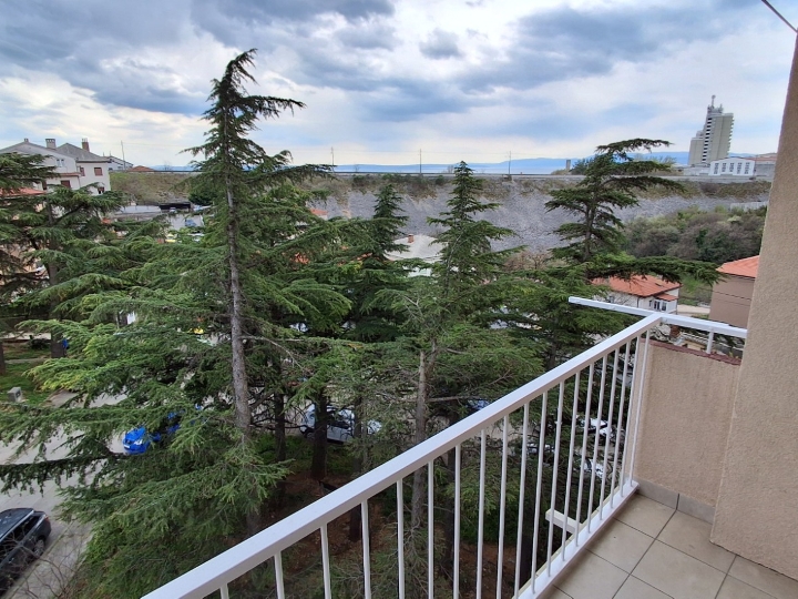 Najam, Donja Vežica, 2S+DB, 58m2