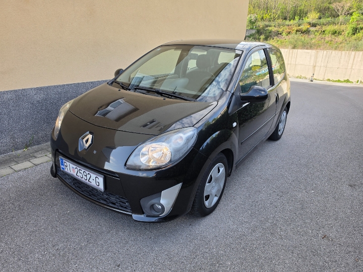 Renault Twingo 1.2 klima, reg, servisiran