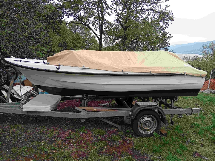 Gliser 4 m, Yamaha f 25