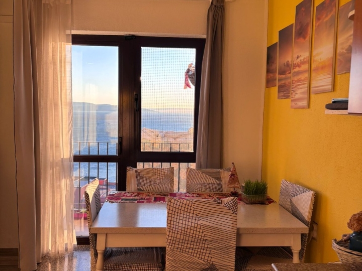 Trosobni stan s DB, studenti