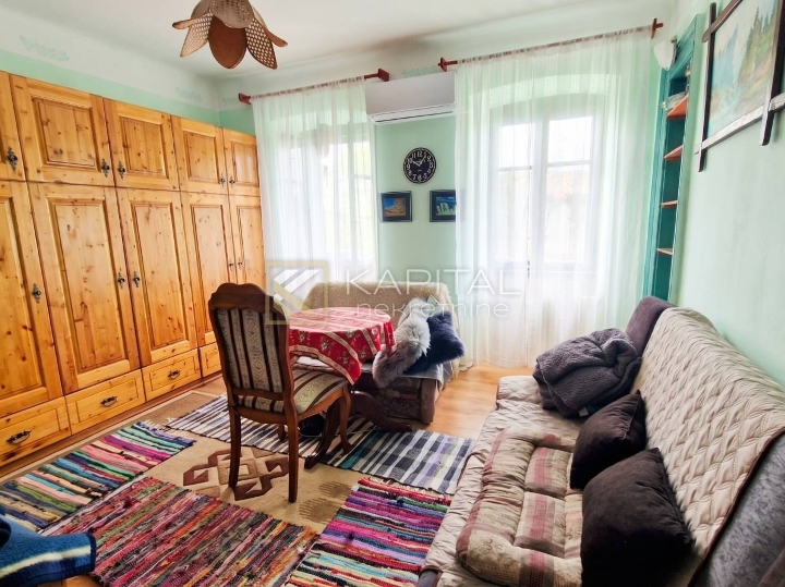 Mlaka, 1. kat, dvosoban stan, 56 m2