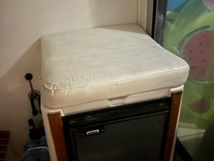 Beneteau Antares 6 - za sezonu!