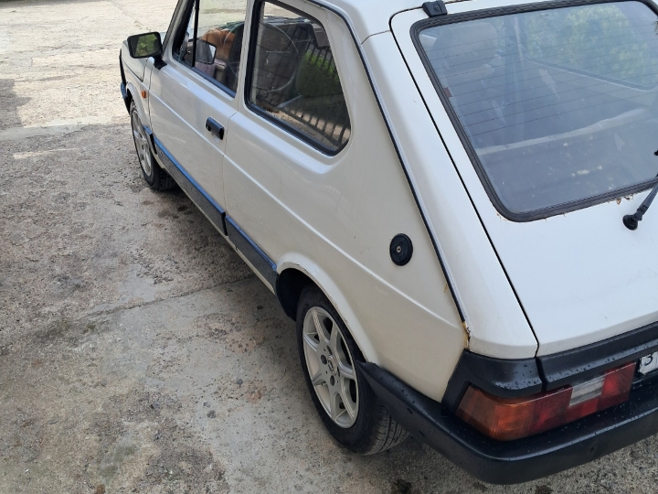 Fiat 127