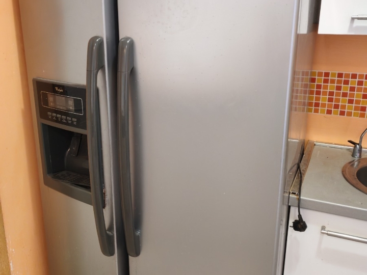 Hladnjak s ledenicom