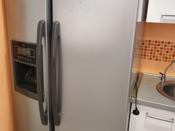 Hladnjak s ledenicom