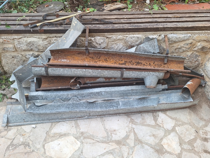 Poklanjamo mediteran crijep i oluk