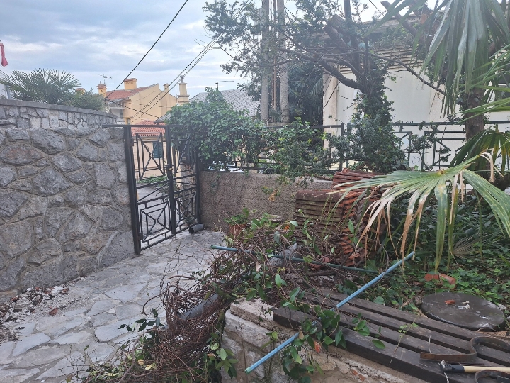 Poklanjamo mediteran crijep i oluk